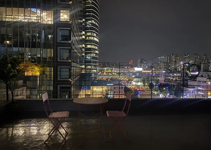 Hotel Less Seoul