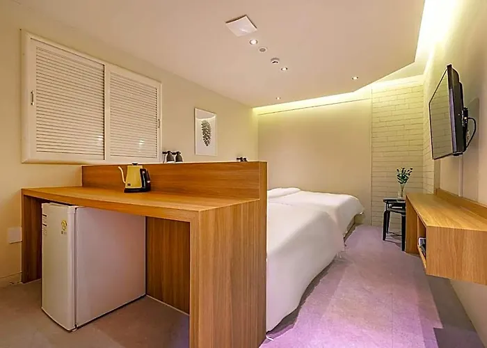 Hotel Less Seoul