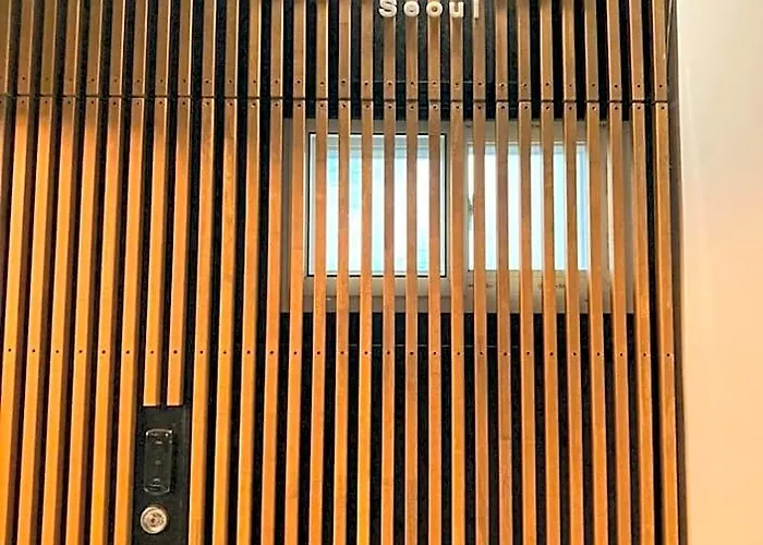 Less Hotel Seoul