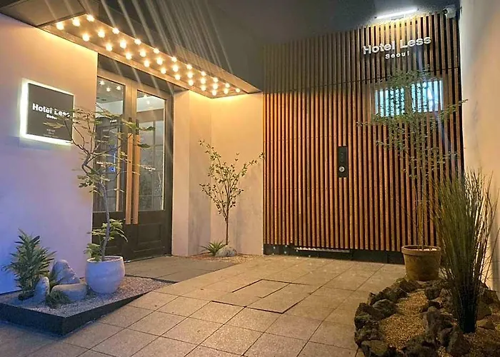 Less Hotel